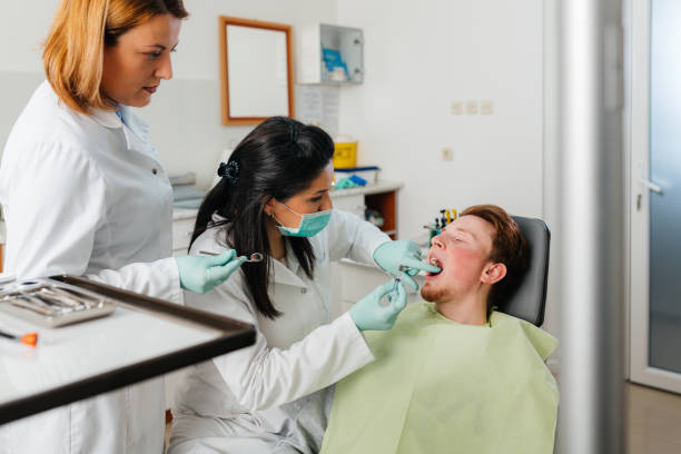 Best Emergency Treatment for Dental Infections or Abscesses in Bunnell, FL